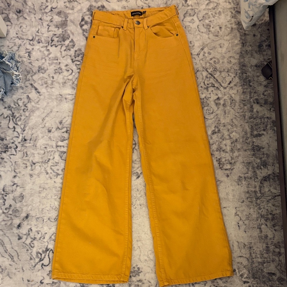 PrettyLittleThing Mustard Flare Jeans